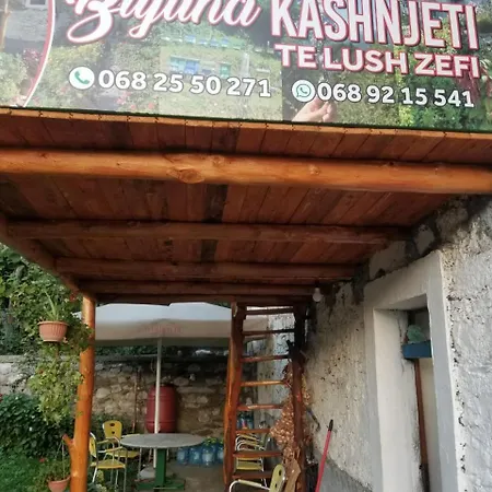 بيت خشبي Bujtina Kashnjeti Te Lush Zefi *