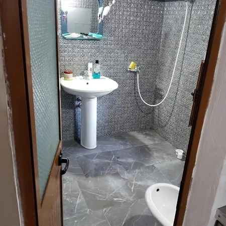 Bujtina Kashnjeti Te Lush Zefi Lodge
